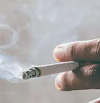 Sigara Bağımlılığı Çoğu Zaman 18 Yaşından Önce Başlıyor