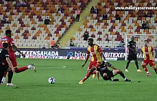 Demir Grup Sivasspor Karşılaşmasından Kareler