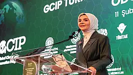 Bakan Göktaş: 15 yaş altına sosyal medya düzenlemesi elzem