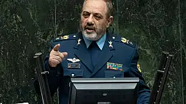 İran'dan Trump'a yanıt: Tehditlere boyun eğmeyeceğiz