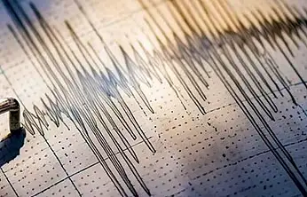 4,9 Büyüklüğünde Deprem