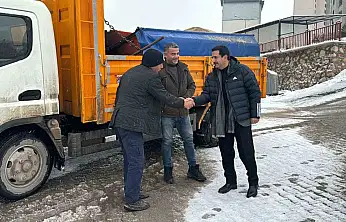Başkan Taşkın, karla mücadele çalışmalarını sahada inceledi