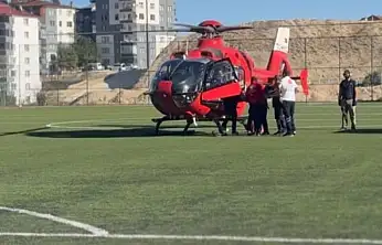 Beyin kanaması geçiren vatandaşın imdadına ambulans helikopter yetişti