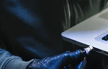 Casus Yazılımlar Kime Hizmet Ediyor?