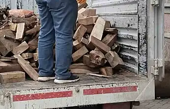 Yetim Ailelere Yakacak Yardımı