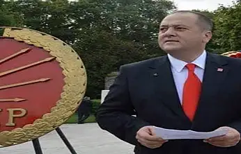 Eski CHP ilçe başkanı ofisinde ölü bulundu