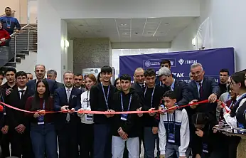 İnönü Üniversitesi kapılarını genç buluşçulara açtı