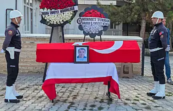 Kalbine yenik düşen polis memuru son yolculuğuna uğurlandı