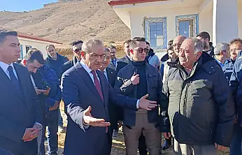 Malatya'da depremzedelere köy evleri teslim edildi