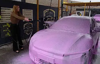 Malatya'da oto yıkamaya renk geldi