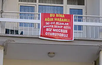 Malatya'da Binadaki Gerçek Hasar Pankartla Duyuruldu