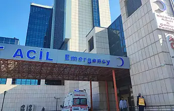 Otomobil ile motosiklet çarpıştı: Bir ağır yaralı