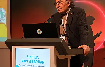 Prof. Dr. Tarhan: Dostluk duygusunu kaybettiğimiz için yalnızız