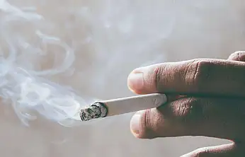 Sigara Bağımlılığı Çoğu Zaman 18 Yaşından Önce Başlıyor