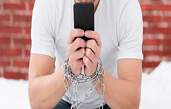 Telefonu Sık Kontrol Etmek Hafızayı Zayıflatıyor mu?