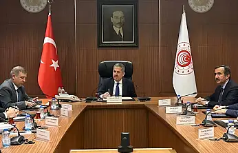 Ticaret Bakanlığı zincir market temsilcileriyle toplantı yaptı