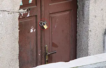 Türbeler Ziyarete Kapatıldı