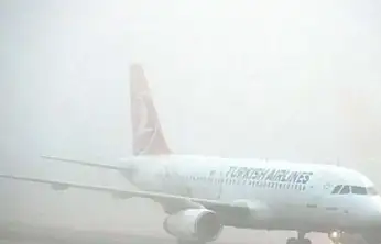 Uçak seferlerine kar yağışı engeli