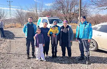 UMKE ekipleri enkazdan kurtardıkları depremzede aileyle 3 yıl sonra buluştu