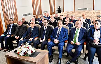 Vali Seddar Yavuz Esnaf Odaları İstişare Toplantısı'na Katıldı