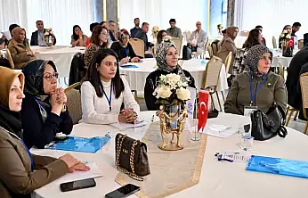 Yeşilyurt Belediyesi 'Aile Mentörlüğü' projesiyle Türkiye'de bir ilke imza attı