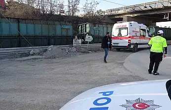 Yük treninin çarptığı genç hayatını kaybetti