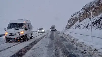 Kubbe Dağı beyaza büründü