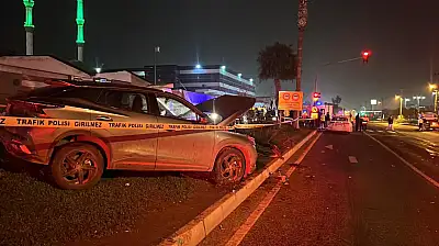 Yaya Geçidinde Feci Kaza: 3 Kişi Hayatını Kaybetti 3 yaralı