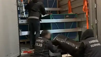 Kapıkule'de 240 kilo skunk ele geçirildi