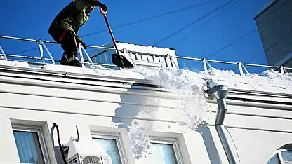 Rusya'da çatıdan düşen kar nedeniyle 9 kişi hayatını kaybetti