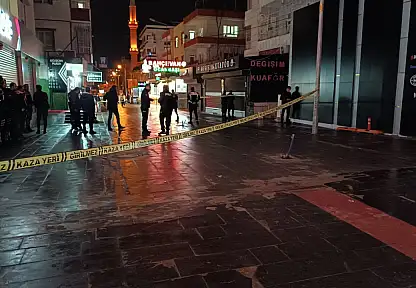 33 Yaşındaki Kadın Evinde Ölü Bulundu