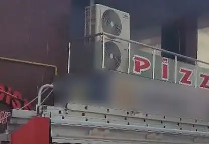 Elazığ'da iş yerinde çıkan yangın paniğe neden oldu