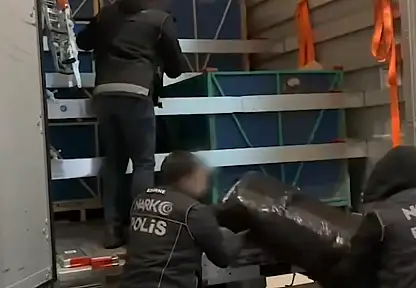 Kapıkule'de 240 kilo skunk ele geçirildi