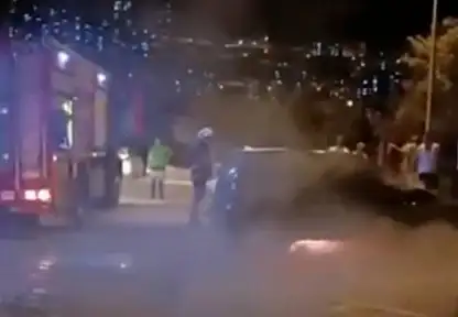 Malatya'da park halindeki araç bir anda alev aldı