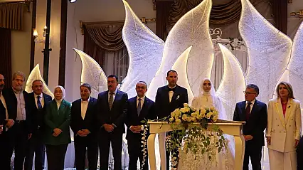 Başkan Sami Er kızının nikahını kıydı