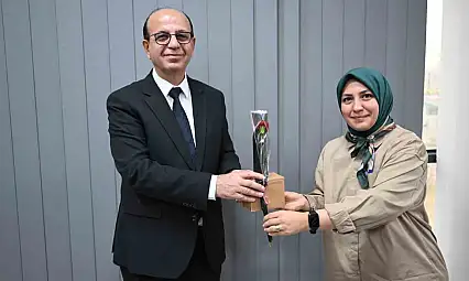 Başkan Geçit, eğitimin kahramanlarını unutmadı