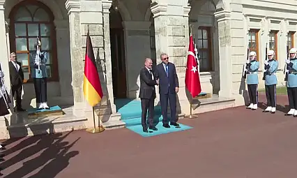 Cumhurbaşkanı Erdoğan, Almanya Başbakanı Scholz'u kabul etti