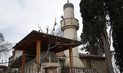 Depremlerin yıkamadığı Yumurtacı Cami