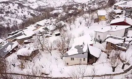 Malatya'da yoğun kar yağışı vatandaşları sevindirdi