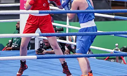 Milli boksörlerden Riyad'da 6 madalya