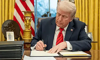 Trump, kendini 'Venezuela Başkan Vekili' ilan etti