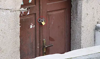 Türbeler Ziyarete Kapatıldı