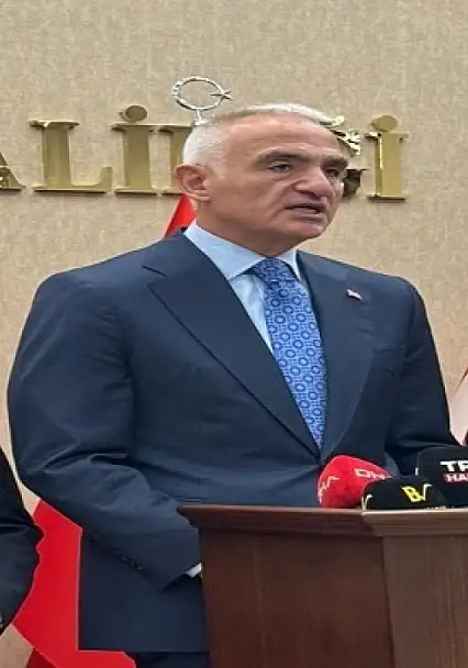 Bakan Ersoy: 'Dünya tarihinin en muazzam inşa ve ihya hareketini hayata geçirdik'