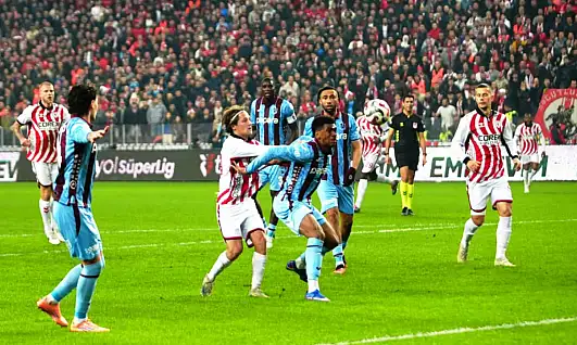 Trabzonspor'dan Samsunspor'a 3 Gollü Darbe