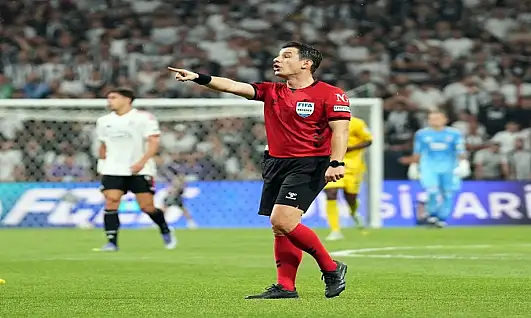 Trabzonspor - Fenerbahçe maçının hakemi Halil Umut Meler oldu