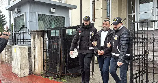 Eşini ve MHP ilçe başkanını öldüren emekli polis tutuklandı