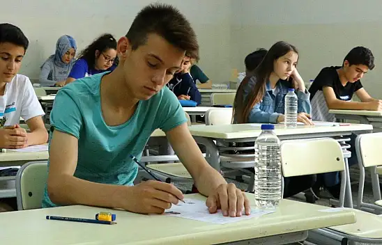 1 Milyondan Fazla Öğrenci Sınav Heyecanı Yaşayacak!