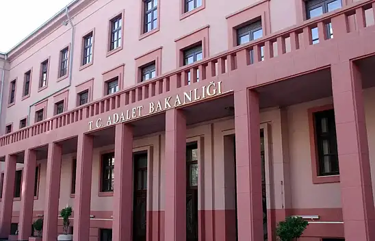Adalet Bakanlığı 2025'te 5 Bin Kişiyi İşe Alacak!