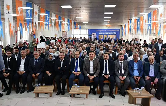 AK Parti Doğanşehir Kongresi Rüstem Çatı Güven Tazeledi