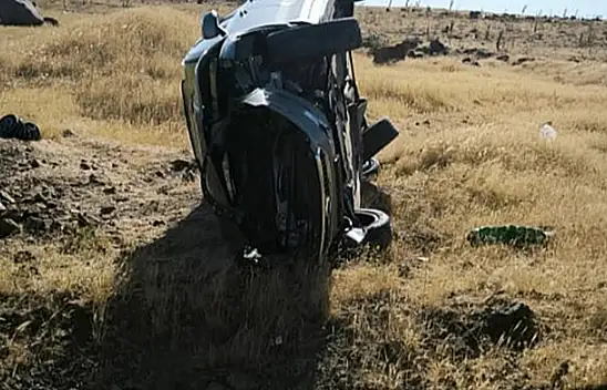 Aşırı Hız Kazaya Davetiye Çıkardı 2 Yaralı